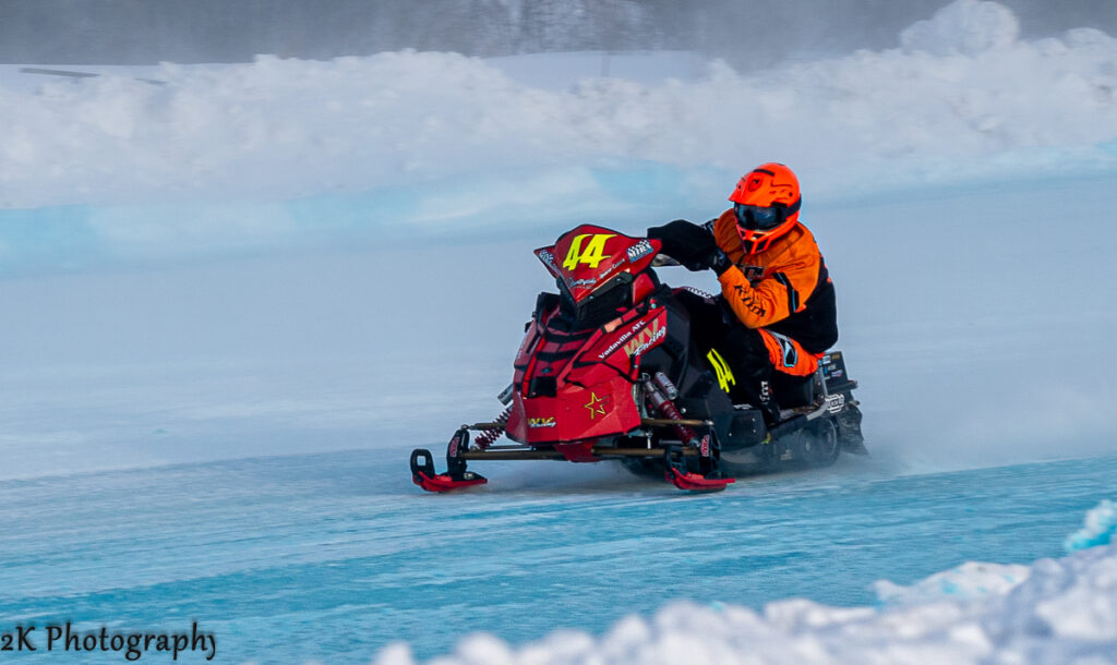 Enduro 44